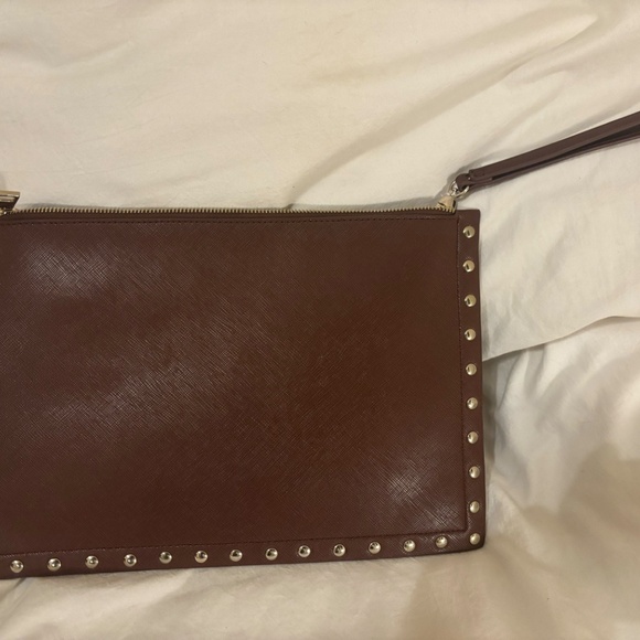 White House Black Market Brown Wristlet – Gold-Tone Accents, Excellent Condition - Picture 2 of 8